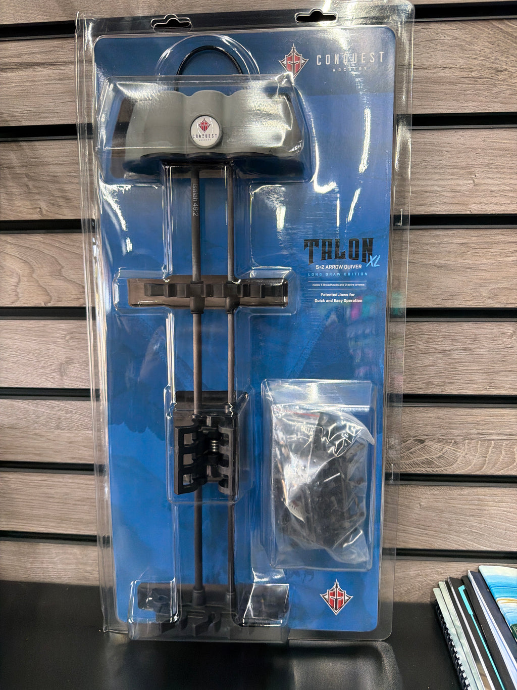 Conquest Archery - TALON XL Quiver